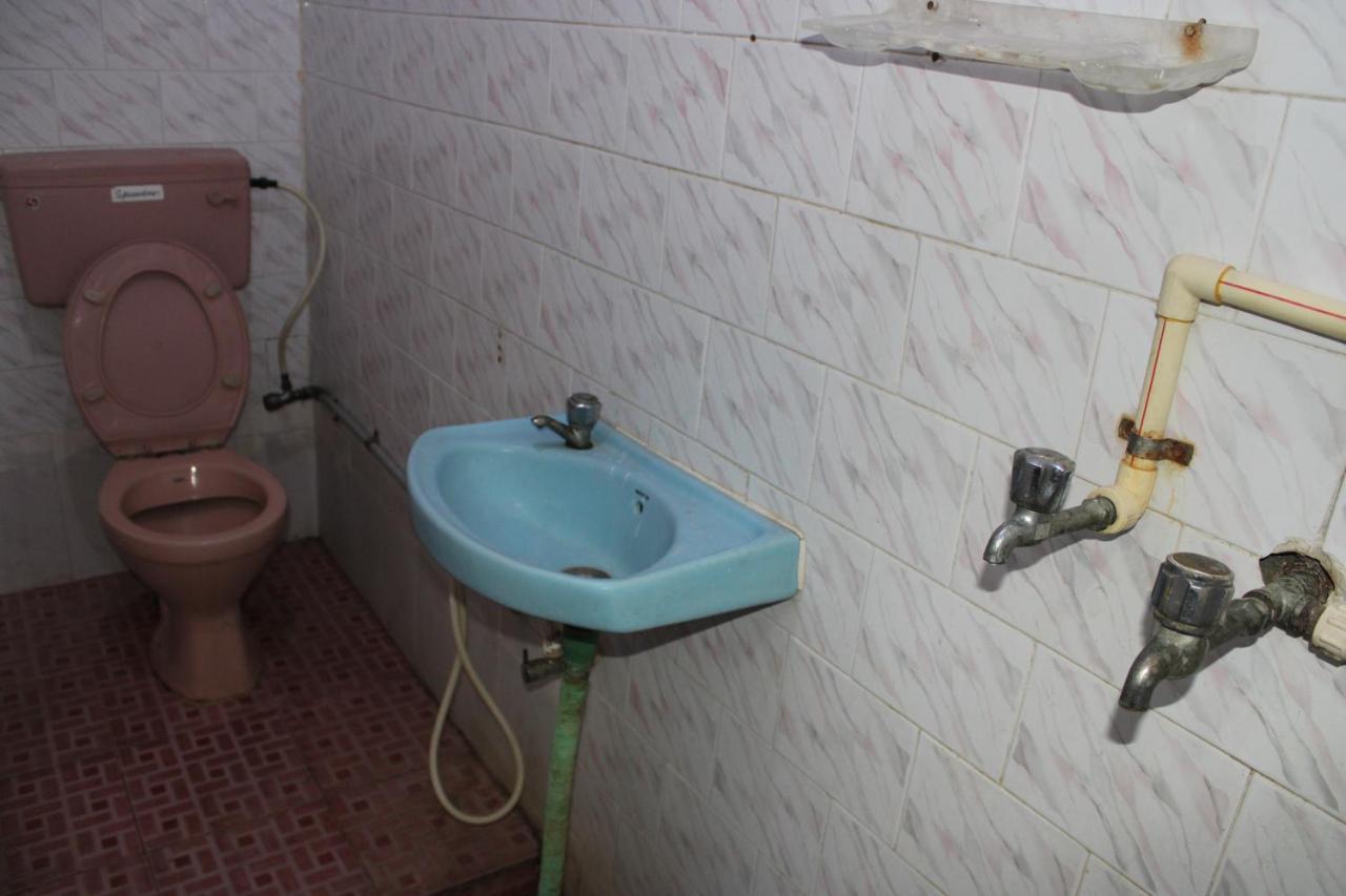 Balaji Guest House Пондичерри Экстерьер фото